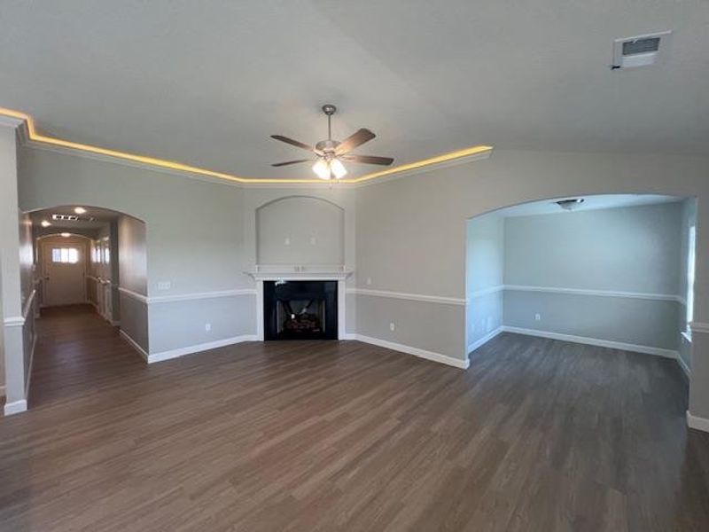 Spacious, unfurnished interior of a new home in Cleveland Meadows, Spartanburg (Image 11).