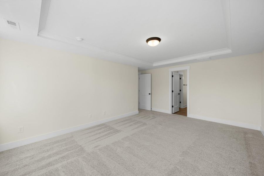 Spacious, unfurnished interior of a new home in Monterra, Kernersville (Image 44).