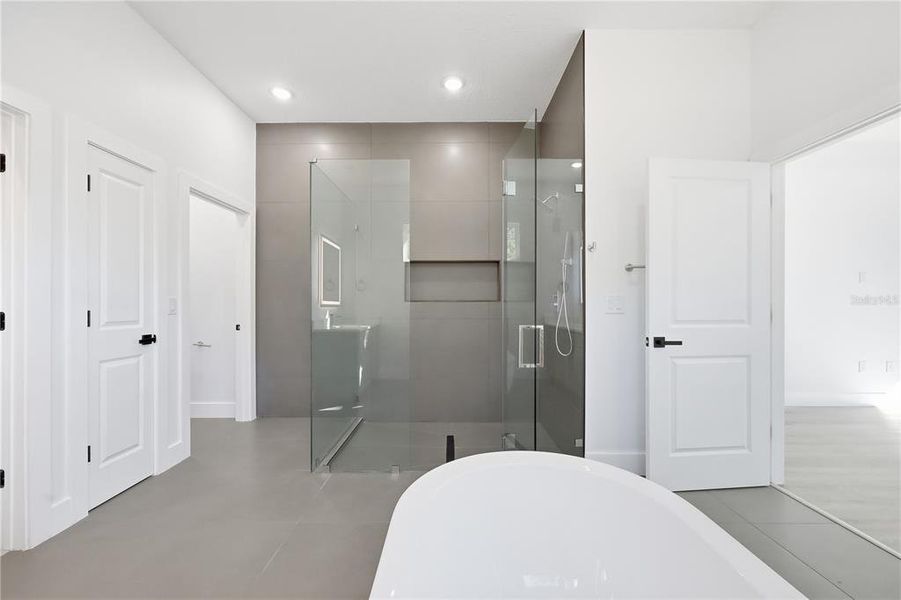 Furnished interior view inside a new home in , Wildwood (Image 18).