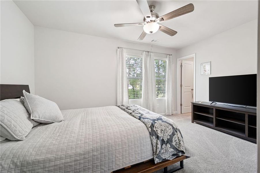 Furnished interior view inside a new home in , Dallas (Image 13).