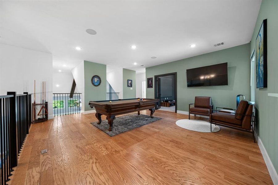 Furnished interior view inside a new home in , Prosper (Image 32).