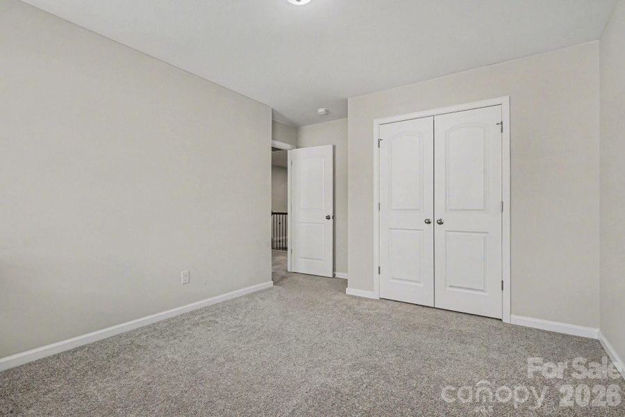 Spacious, unfurnished interior of a new home in Northfield Crossing, Charlotte (Image 26).