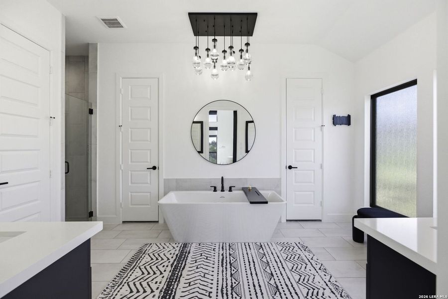 Furnished interior view inside a new home in Vintage Oaks, New Braunfels (Image 26).