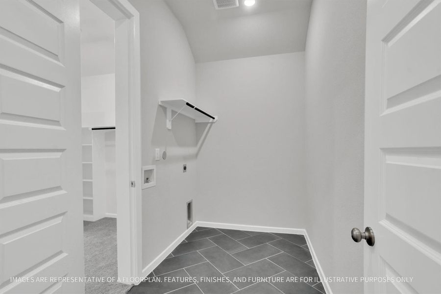 Spacious, unfurnished interior of a new home in Emberly  45', Beasley (Image 27).