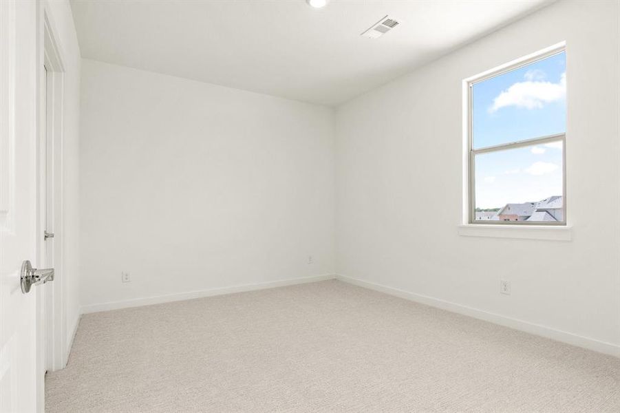 029-8513DelRioTrail-Rowlett-TX-75089-Bedroom3.jpg-SMALL