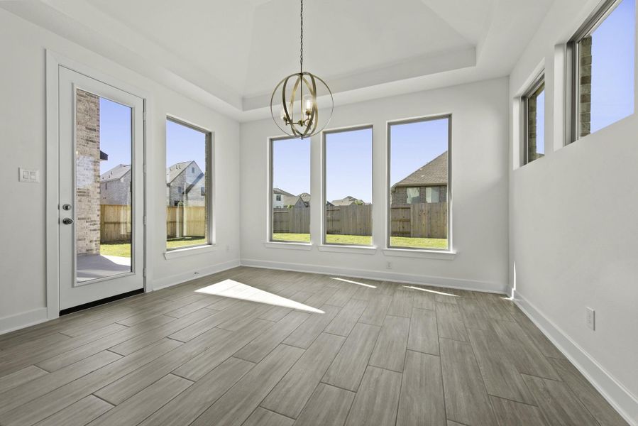 Representative image. Features, specifications, selections and colors may vary.