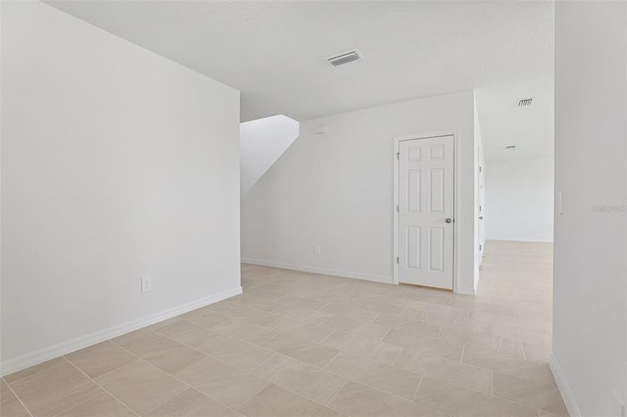 Spacious, unfurnished interior of a new home in The Reserve at Twin Lakes, St. Cloud (Image 46). Spacious, unfurnished interior of a new home in The Reserve at Twin Lakes, St. Cloud (Image 46).