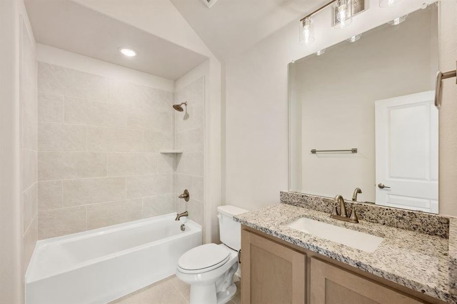 Furnished interior view inside a new home in Sunset Ridge, Alvarado (Image 17).