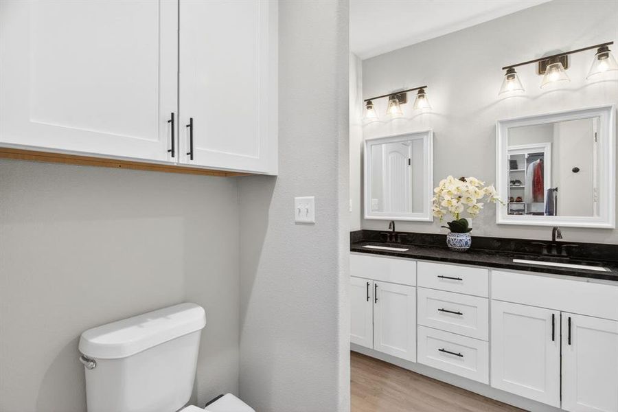 Furnished interior view inside a new home in , Granbury (Image 17).