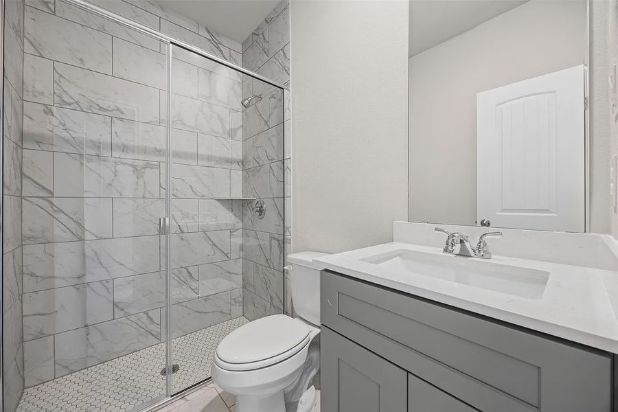 Furnished interior view inside a new home in Butler Farms, Liberty Hill (Image 9).