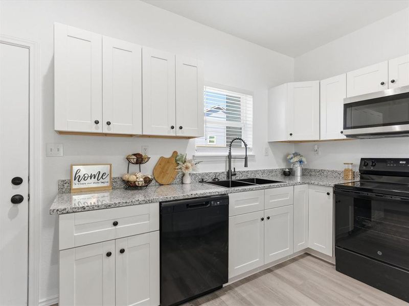 Furnished interior view inside a new home in , Kennedale (Image 6).