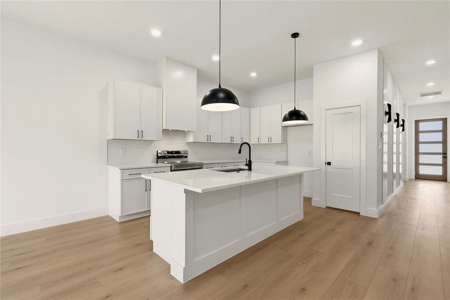 Furnished interior view inside a new home in , Dallas (Image 5). Furnished interior view inside a new home in , Dallas (Image 5).