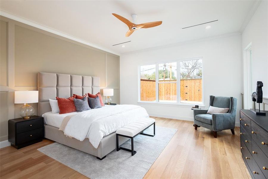 Furnished interior view inside a new home in , Dallas (Image 17).