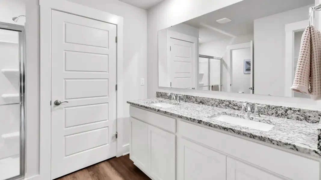 Furnished interior view inside a new home in Merchant Point, Jacksonville (Image 24).