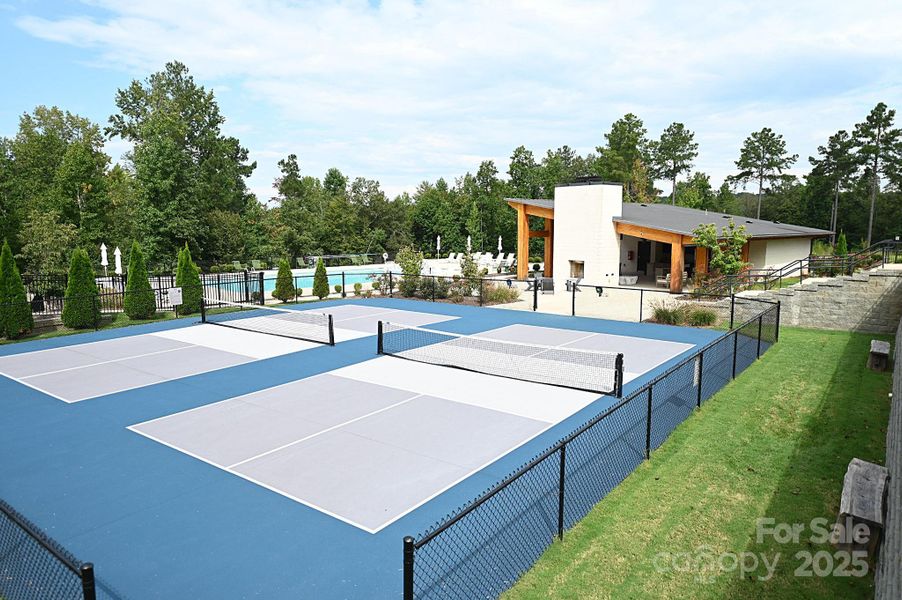 Image 30 of a home in .