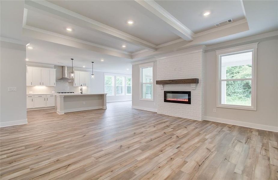 Spacious, unfurnished interior of a new home in Fowler Farms, Auburn (Image 25).