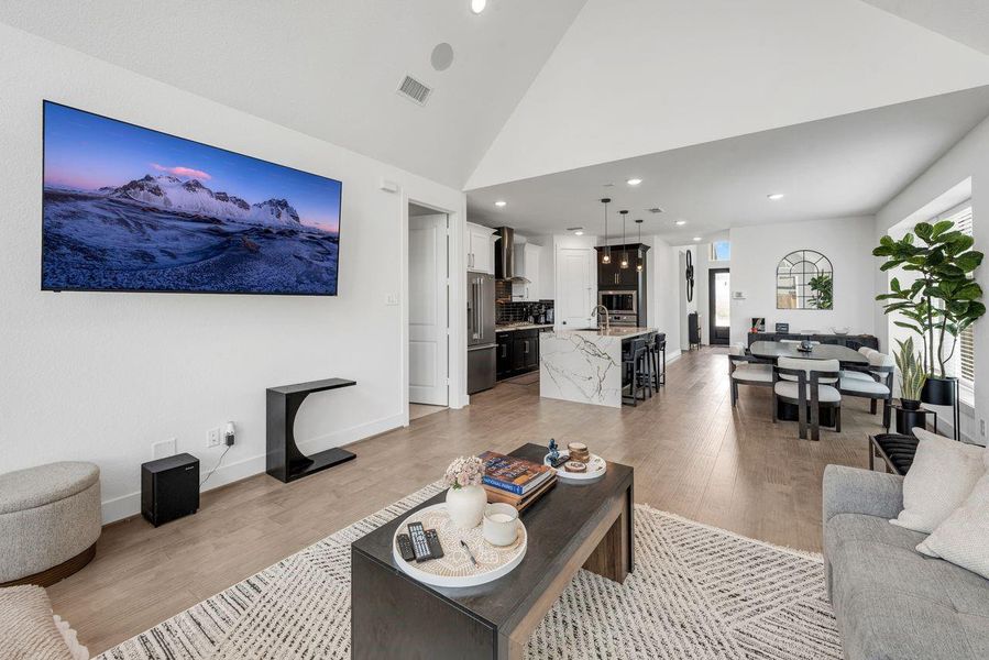 Furnished interior view inside a new home in Meridiana 40', 65', Manvel (Image 16).