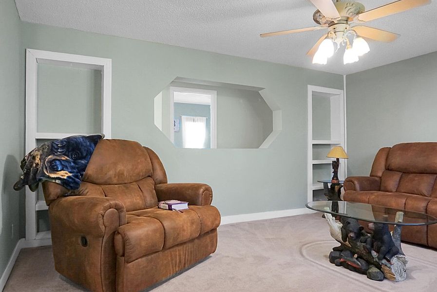 Furnished interior view inside a new home in , Bonneau (Image 70).