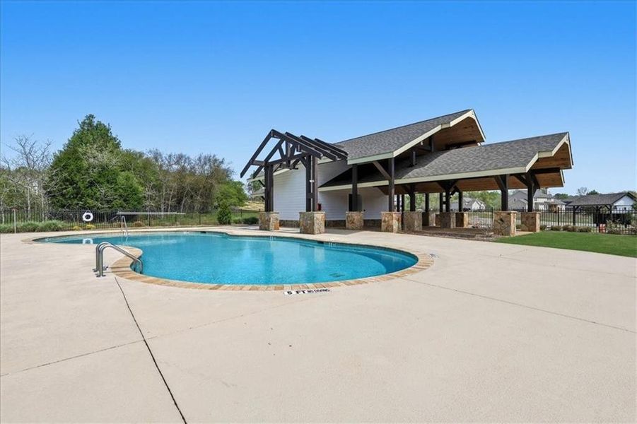 Community amenities in , Hoschton (Image 69).