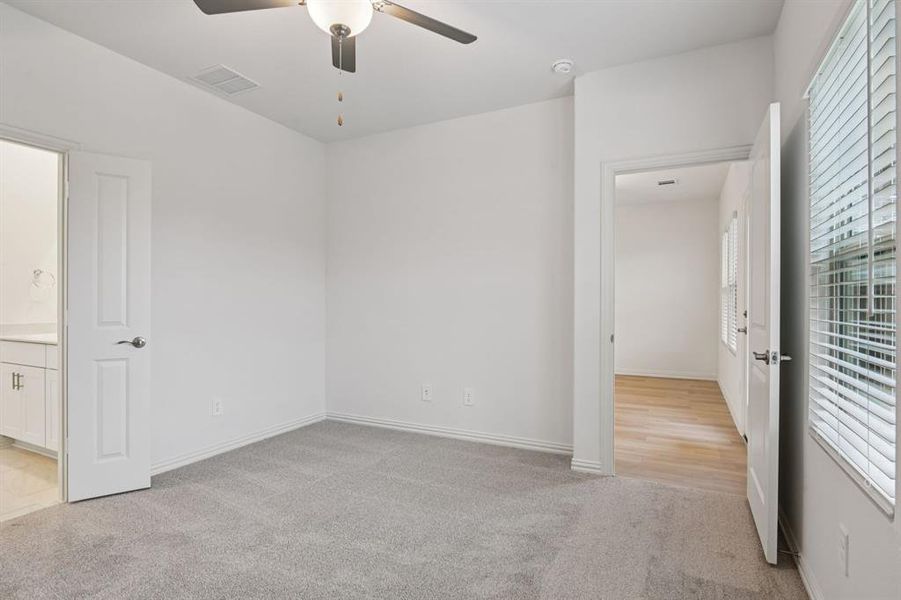 Photo is not of the actual home, but is an inspirational photo of builder’s model home and may depict options, furnishings, and/or decorator features that are not included.