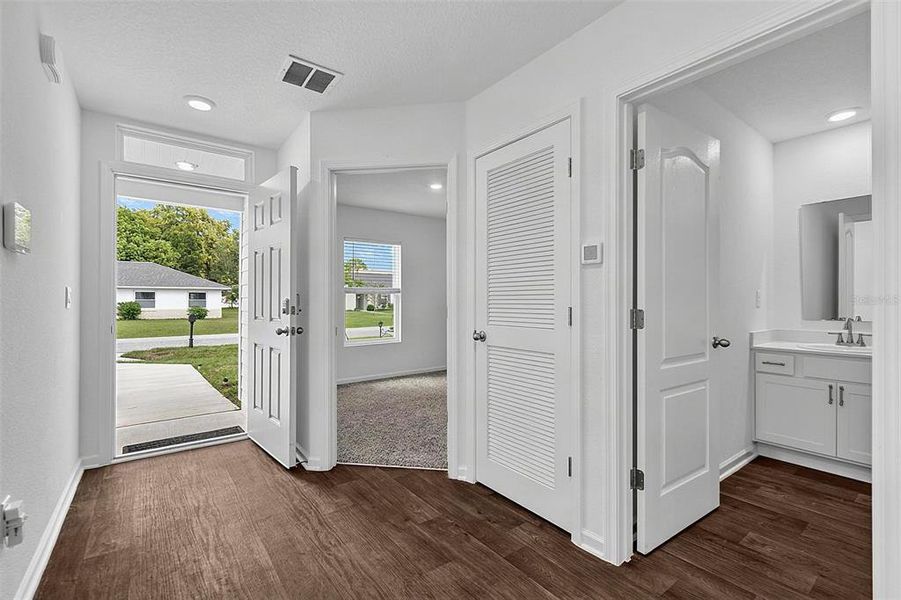 Spacious, unfurnished interior of a new home in , Palm Coast (Image 31).