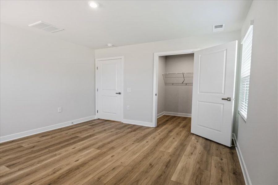 Spacious, unfurnished interior of a new home in Wren Woods Ranches, Gray Court (Image 18). Spacious, unfurnished interior of a new home in Wren Woods Ranches, Gray Court (Image 18).