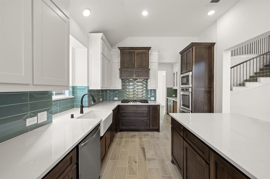 312 Lovett- Kitchen-3