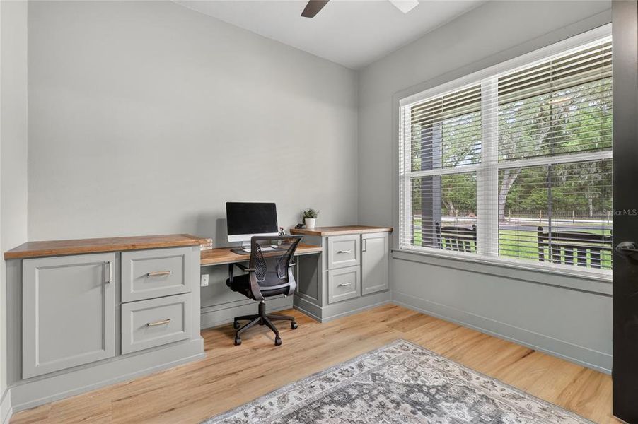 Furnished interior view inside a new home in , Lakeland (Image 5).