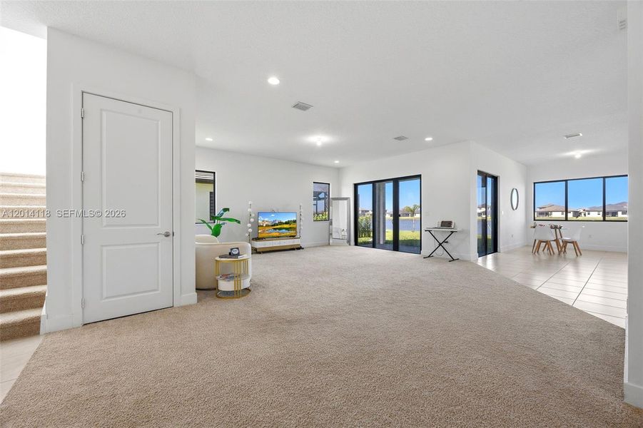 Spacious, unfurnished interior of a new home in , Immokalee (Image 27). Spacious, unfurnished interior of a new home in , Immokalee (Image 27).
