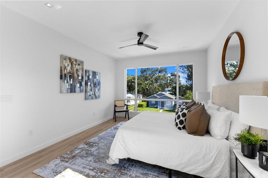 Furnished interior view inside a new home in , St. Petersburg (Image 19).