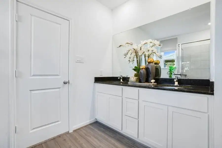 Furnished interior view inside a new home in Trillium, Richmond (Image 13).