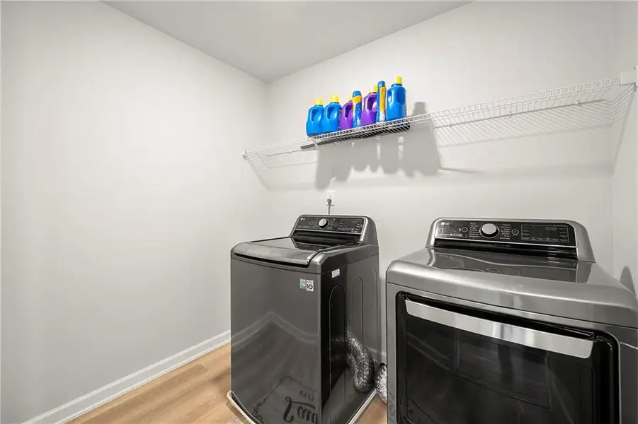 Image 22 of a home in .