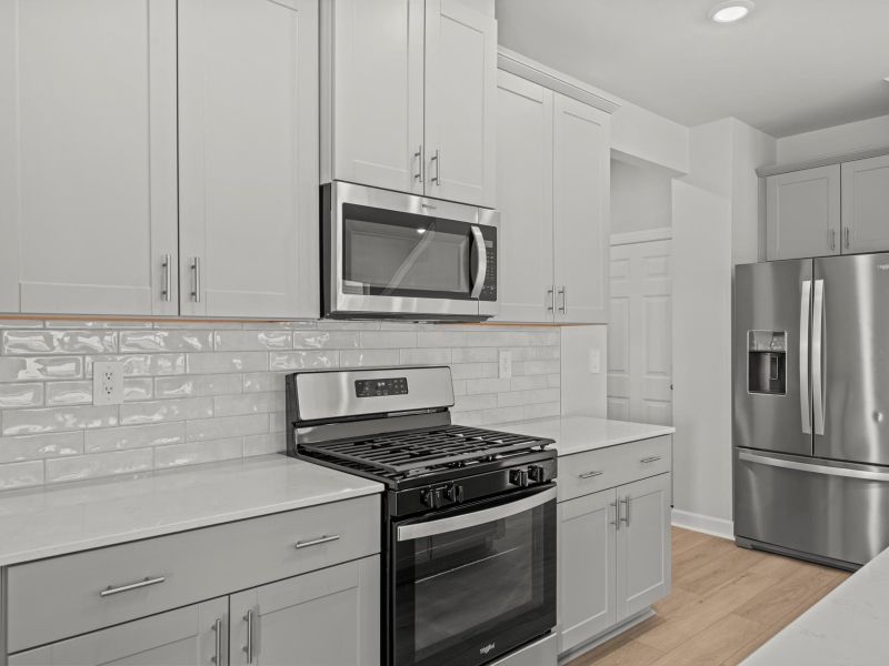 Image 20 of a home in Village at White Pine.