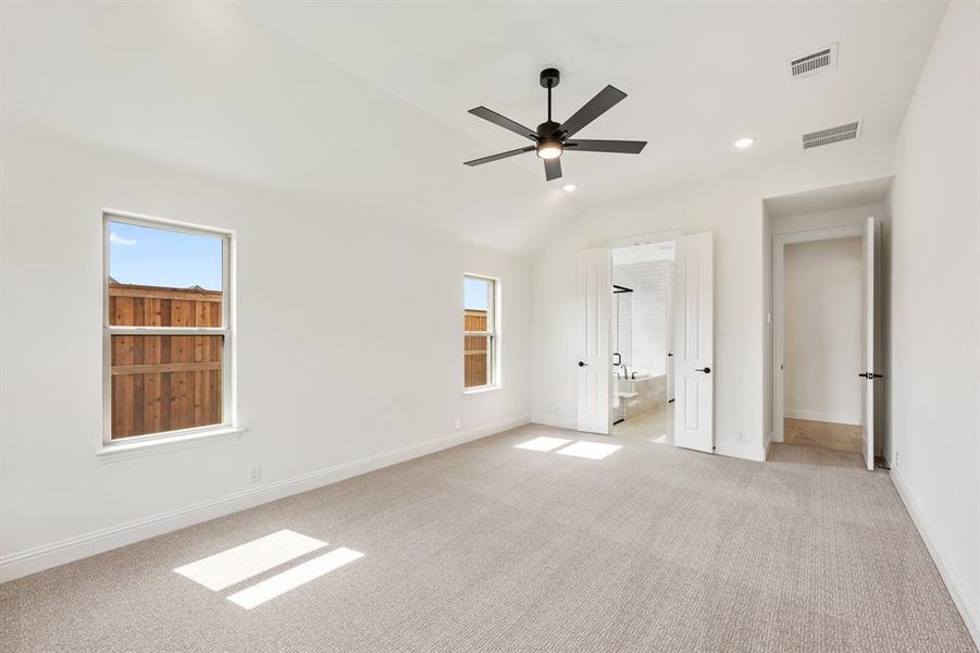 Spacious, unfurnished interior of a new home in Mosaic, Celina (Image 37). Spacious, unfurnished interior of a new home in Mosaic, Celina (Image 37).