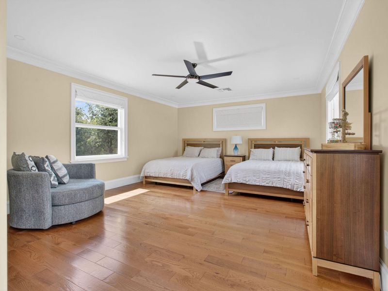 Guest Bedroom 4