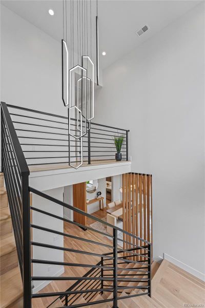 Image 36 of a home in .