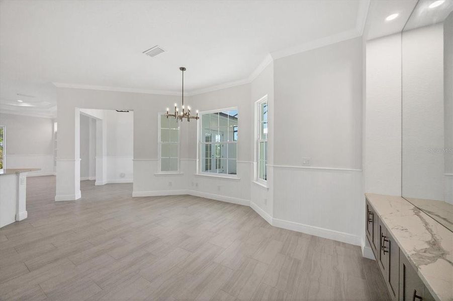 Spacious, unfurnished interior of a new home in , Placida (Image 14).