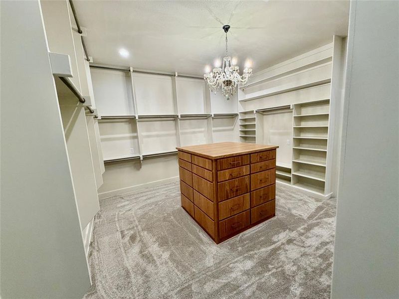 Spacious, unfurnished interior of a new home in , Willow Park (Image 20).