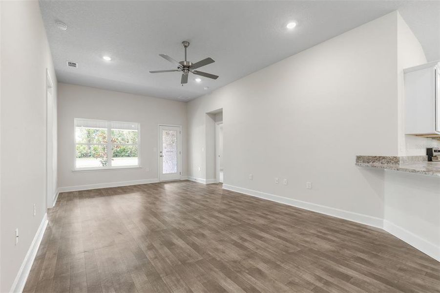 Spacious, unfurnished interior of a new home in Palm Coast, Palm Coast (Image 24).