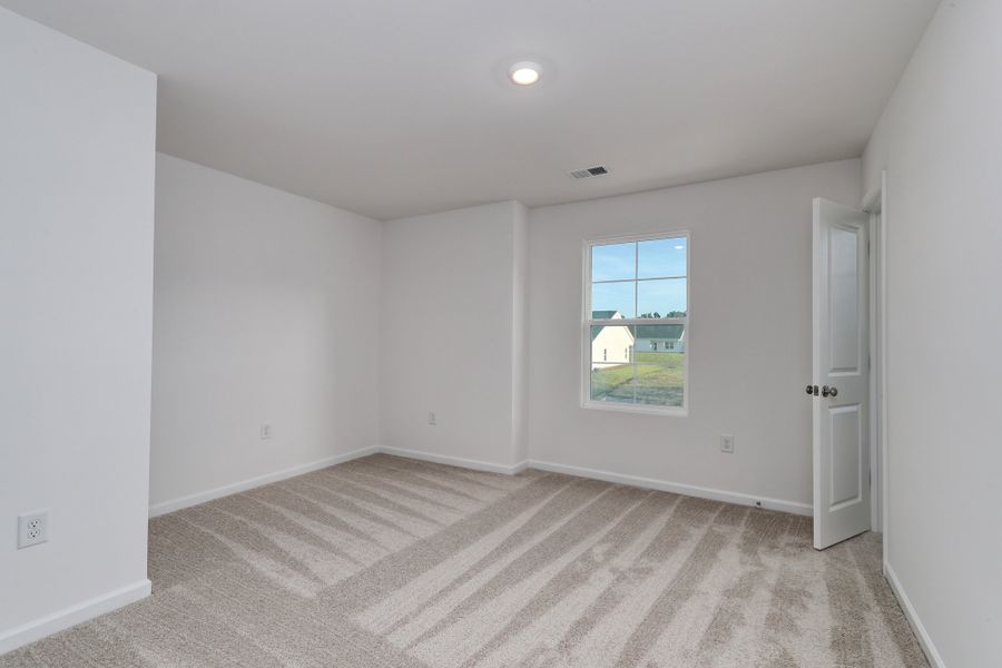 Spacious, unfurnished interior of a new home in Jordan Grove, Conway (Image 36).