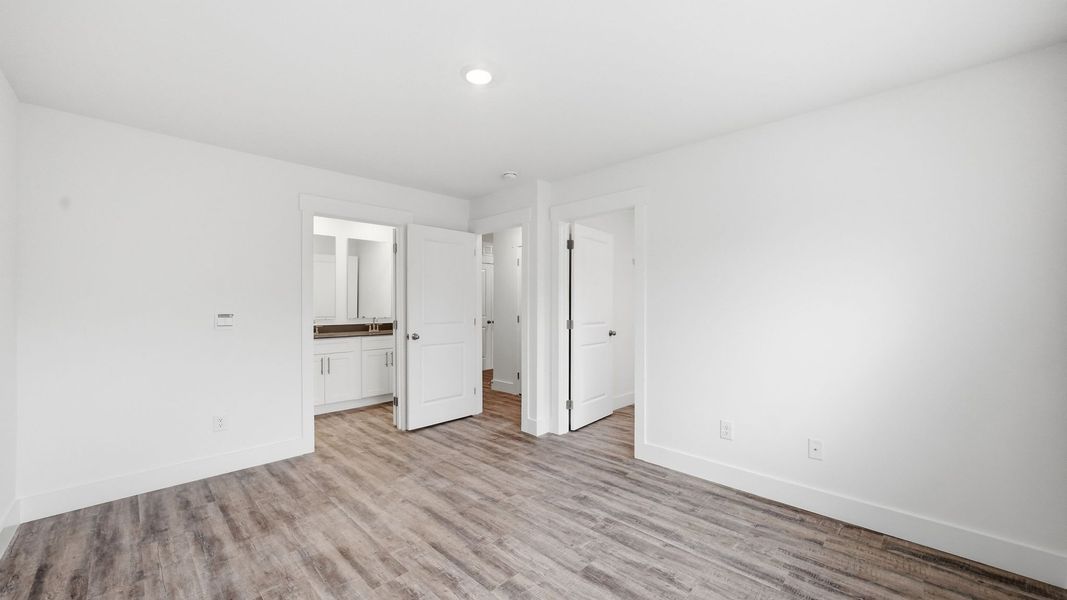 Spacious, unfurnished interior of a new home in The Arbor Townhomes, Kingsport (Image 15). Spacious, unfurnished interior of a new home in The Arbor Townhomes, Kingsport (Image 15).