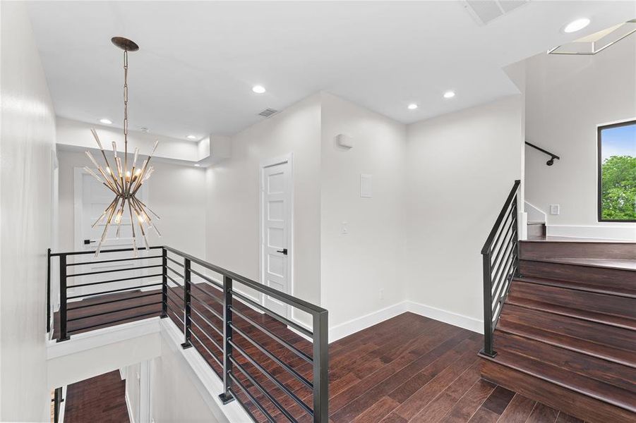 Image 37 of a home in .