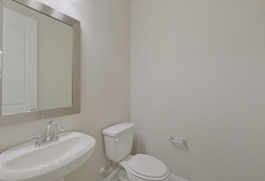 Plan 5039 powder room - 14 of 19