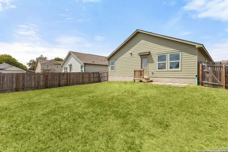 Front exterior of a new home in Vista Point, San Antonio, TX, highlighting curb appeal (Image 20).
