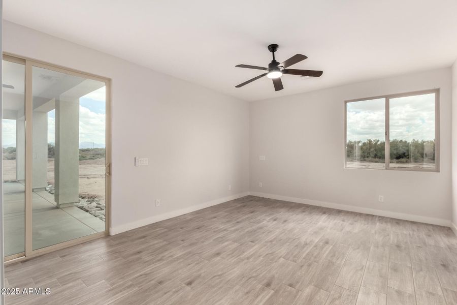 18 - Western Star 24825