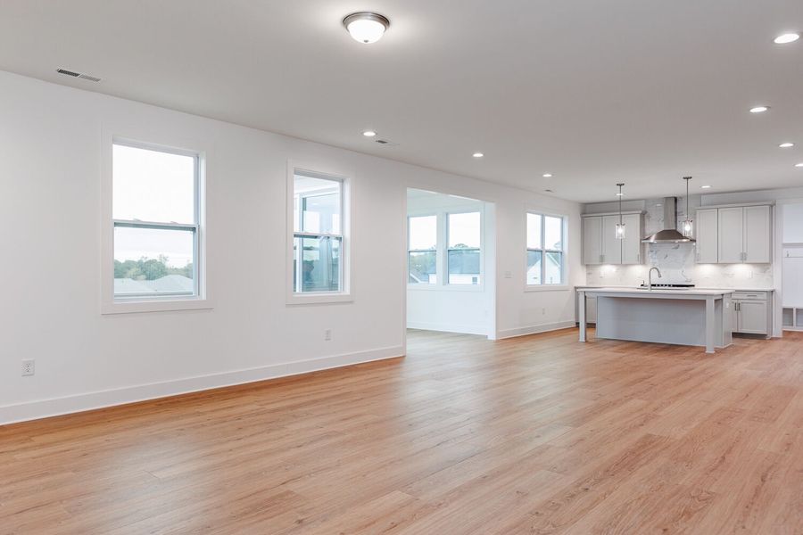 Spacious, unfurnished interior of a new home in High Grove Oaks, Fuquay Varina (Image 18).