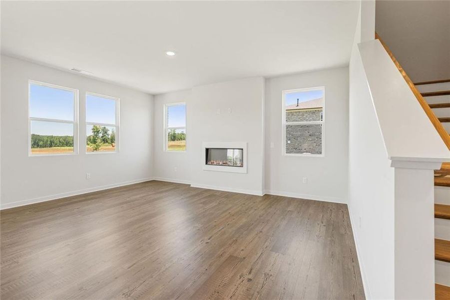 Spacious, unfurnished interior of a new home in Walker Grove, McDonough (Image 21). Spacious, unfurnished interior of a new home in Walker Grove, McDonough (Image 21).