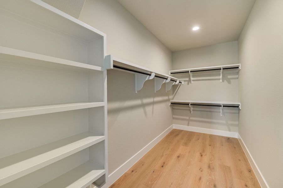 Representative unfurnished interior of a home built from the Sapphire by Giddens Homes in Riverstone, Georgetown (Image 60).