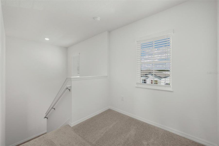 Spacious, unfurnished interior of a new home in Peach Crossings, Winter Haven (Image 14).