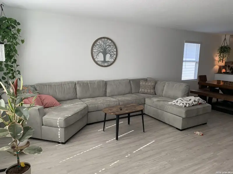 Furnished interior view inside a new home in Steelwood Trails, New Braunfels (Image 14).